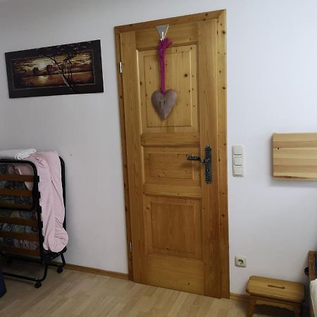 Ferienwohnung Hofheinz Гармиш-Партенкирхен Экстерьер фото