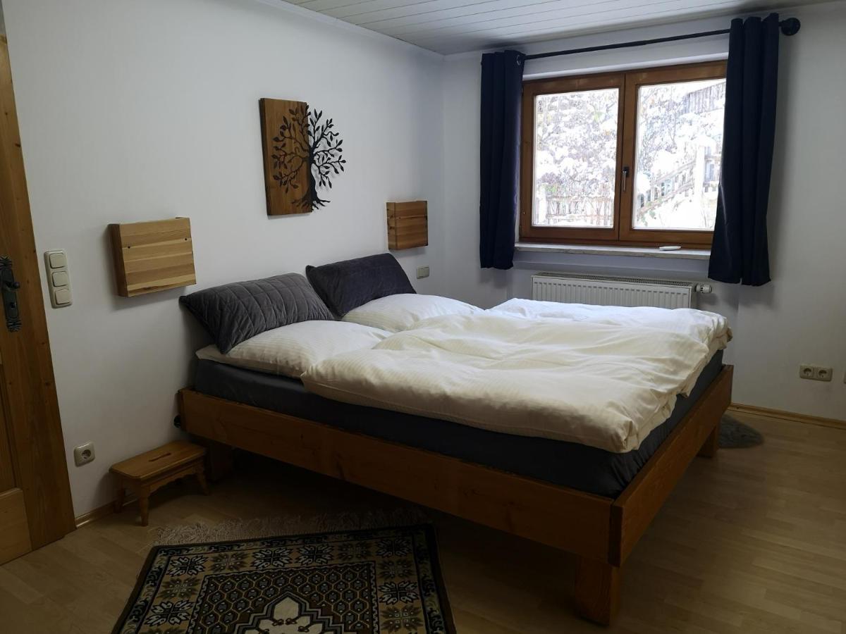 Ferienwohnung Hofheinz Гармиш-Партенкирхен Экстерьер фото