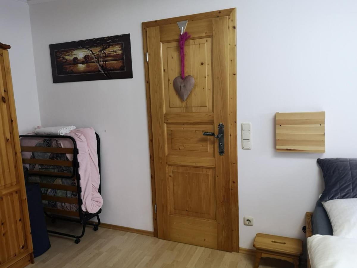 Ferienwohnung Hofheinz Гармиш-Партенкирхен Экстерьер фото